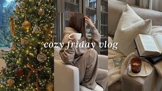 FALL VLOG | ending a stressful week, cozy aritzia fits & decorating for christmas