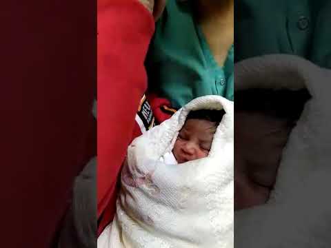 awwab first time meet baby sister awfa