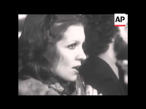 CARLOS MENDES ARRIVES