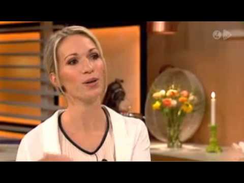 Jacqueline Joo svarar på frågor i TV4 Nyhetsmorgon-Del2