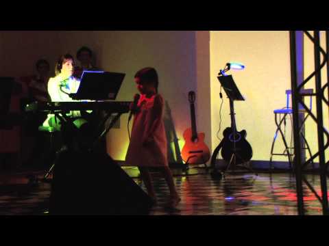 BIDELLATI-C.E.M- Damaris- "Era uma vez" (Sandy e Jr) - 12/2011