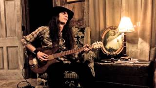 Sky Shackin' - Solo Blues Performance by Justin Johnson