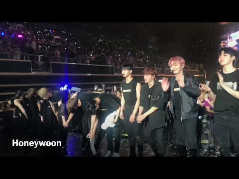 180713 Wanna One in Singapore Concert Ending