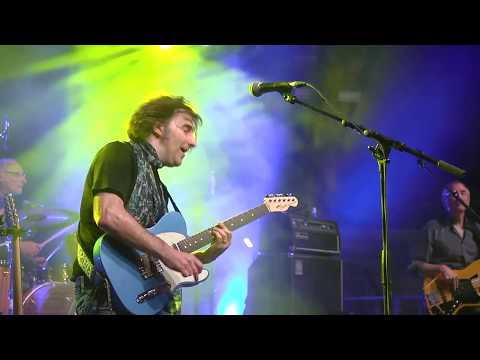 download lagu mp3 mp4 Chris Bergson Band, download lagu Chris Bergson Band gratis, unduh video klip Chris Bergson Band