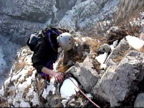 Creasta lui Mihai Borş  2011 FEB.26 CHEILE TURZII