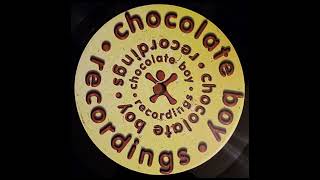 Romatt featuring Shawnee Taylor - You're Not Alone (Original Mix)