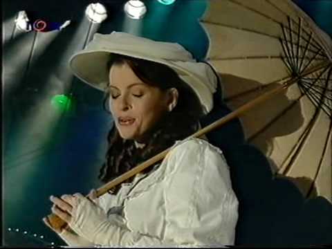 I.Bartošová-PO STARÝCH ZÁMECKÝCH SCHODECH
