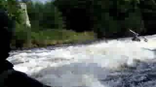 preview picture of video 'Clashganny Weir on River Barrow'