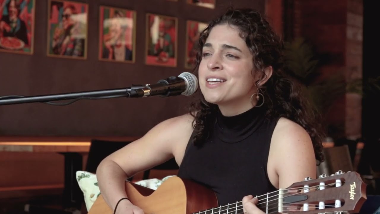Promotional video thumbnail 1 for Danielle Angeloni Music