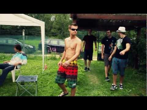 MF - MF - Ide Weekend (official HD videoklip 2011)
