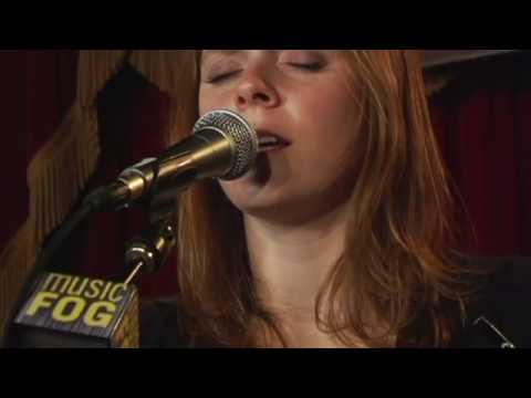 Annie & the Beekeepers "Like a Dog"
