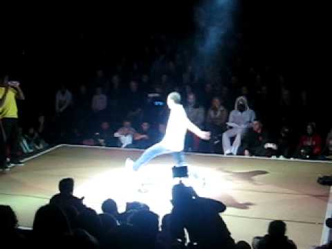 BATTLE HIP HOP ADDICT 2011 Internationnal Dany 97x vs Franklin Melting Force