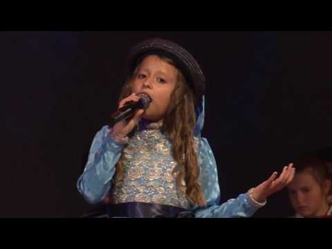 Sara Cikus    Sto da pravam sto da cinam