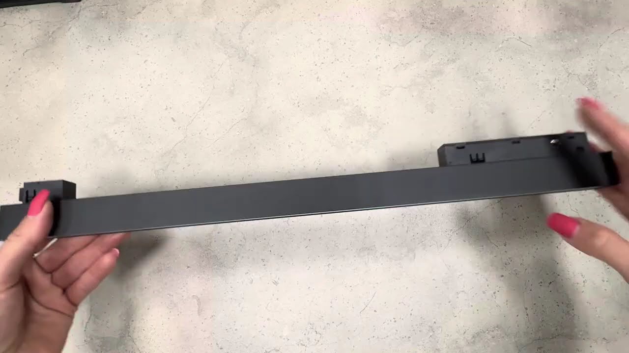 Магнитный трековый светильник Feron MGN302 18W черный 41940