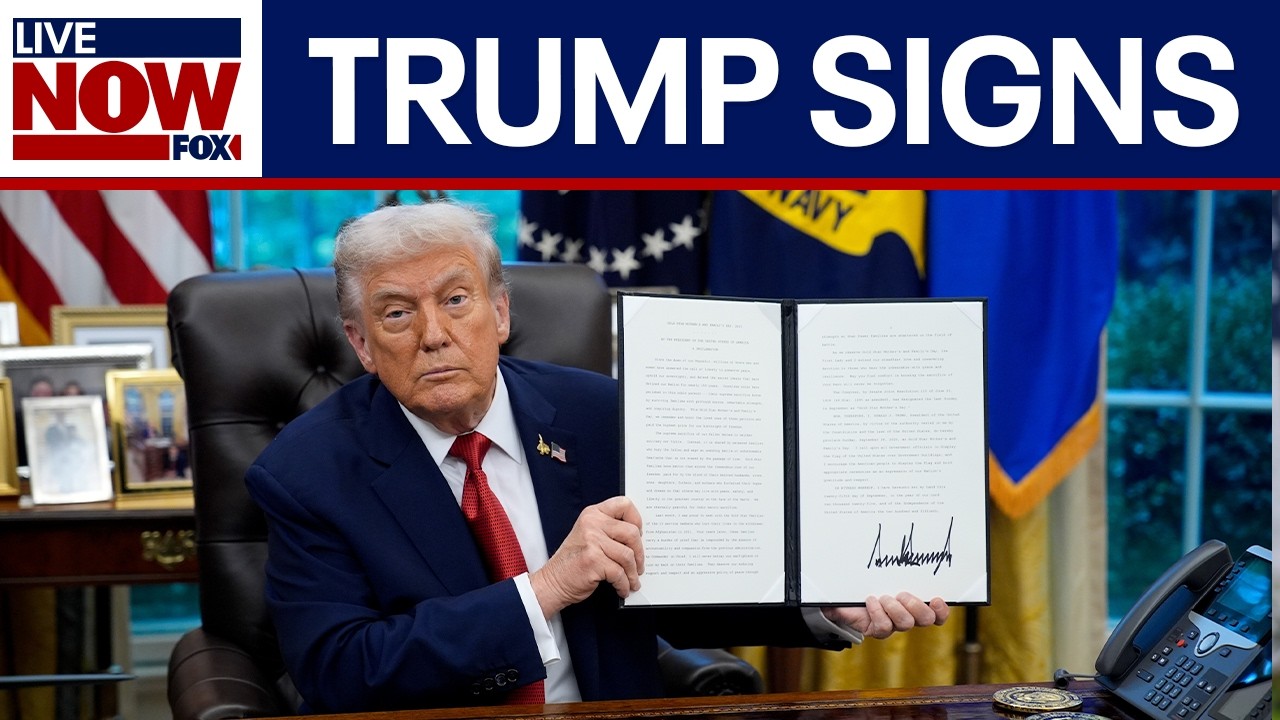 Trump signs executive order to pay TSA agents