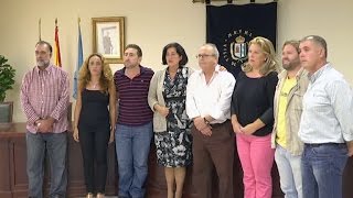 preview picture of video 'LA ALCALDESA DE MANILVA ANUNCIA SU DIMISIÓN Y SU RETIRADA DE LA VIDA POLÍTICA.'