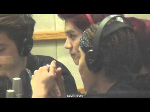 [VIDEO] 130530 Kiss the radio KAI cut