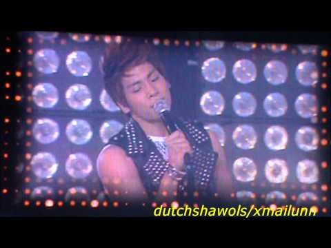 [110611] SHINee - Hello @ SM Town Concert Paris