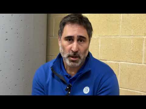 Gonzalo Rodríguez Palmerio antes del encuentro ante Círculo Gijón Baloncesto