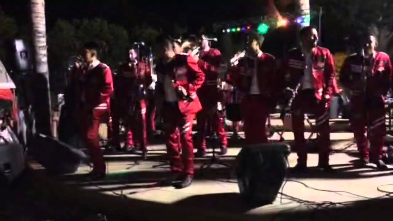 La Arrazadora - Mix De Canciones