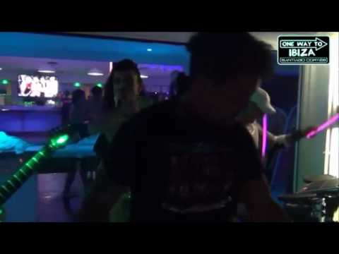 SANTIAGO CORTES "live in singapore"