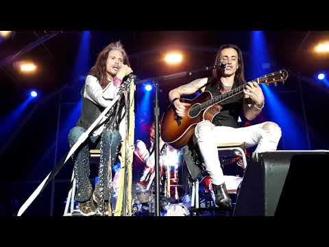 Steven Tyler & Nuno Bettencourt - More Than Words @ Nelson Mandela Music Tribute 2018 (Portugal)