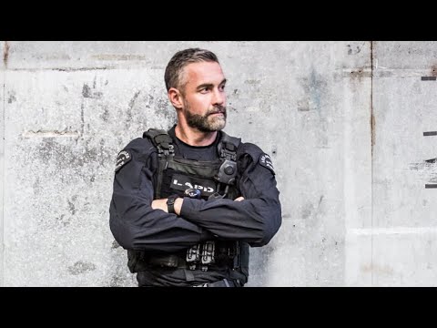 Deacon (SWAT) - Never Surrender