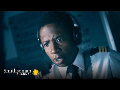 A Missing Plane Leaves Air Traffic Control in a State of Panic 😨 Air Disasters | Smithsonian Channel