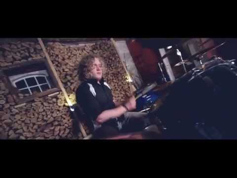 Auftrieb -  Dein Weg  (OFFICIAL MUSICVIDEO)