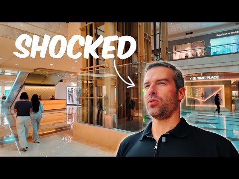 The Stark Contrast of Jakarta Life