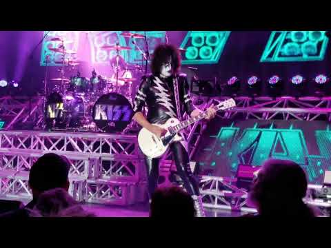 KISS KRUISE VII Show 1 - Sweet Pain