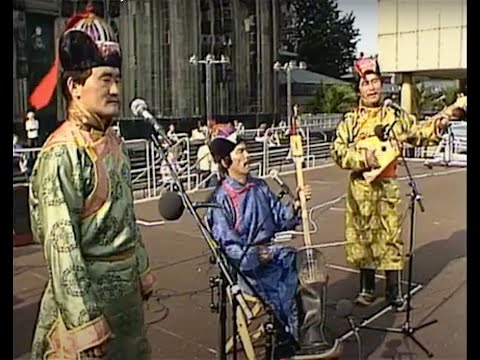 Tuva Ensemble - Khöömei Medley