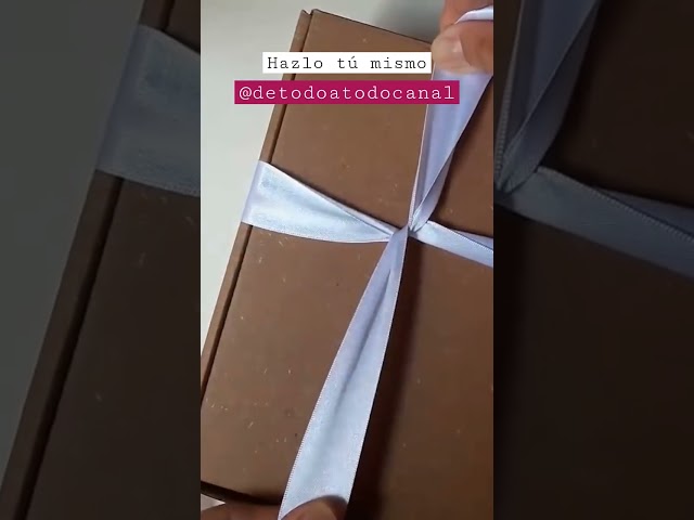 Vídeo relacionado con 66m x 10 mm Cinta para Regalos, Cinta de Raso Saten Cintas Decorativas Blancas para Boda Navidad Cumpleaños Fiesta Envolver Regalos(22m/Rollo)