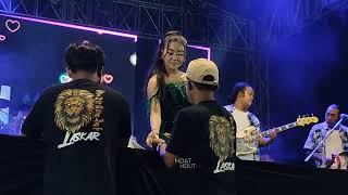 Download lagu LAMUNAN - LALA ATILA - NEW MONATA - LIVE PERFORM AT PASAR BANGGI REMBANG 2024 mp3