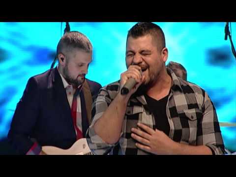 Caramel és a Gitano Live - Jelenés