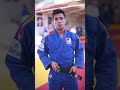How to tie a judo belt?
