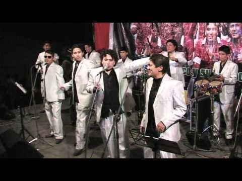 JHACO y su Grupo LUNA NUEVA en vivo RAMO DE ROSAS - LA LADRONA - CERVEZA ,RON Y GUINDA