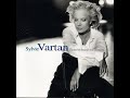 Sylvie Vartan   Toutes les femmes ont un secret & Ton cinéma - 1996.  ( B.B. le 11/06/21 ).