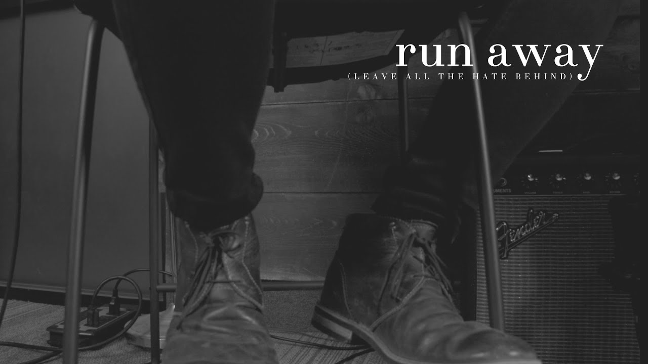 run away // unplugged but still plugged in LIVE VERSION #acoustic #worship #soul #guitar