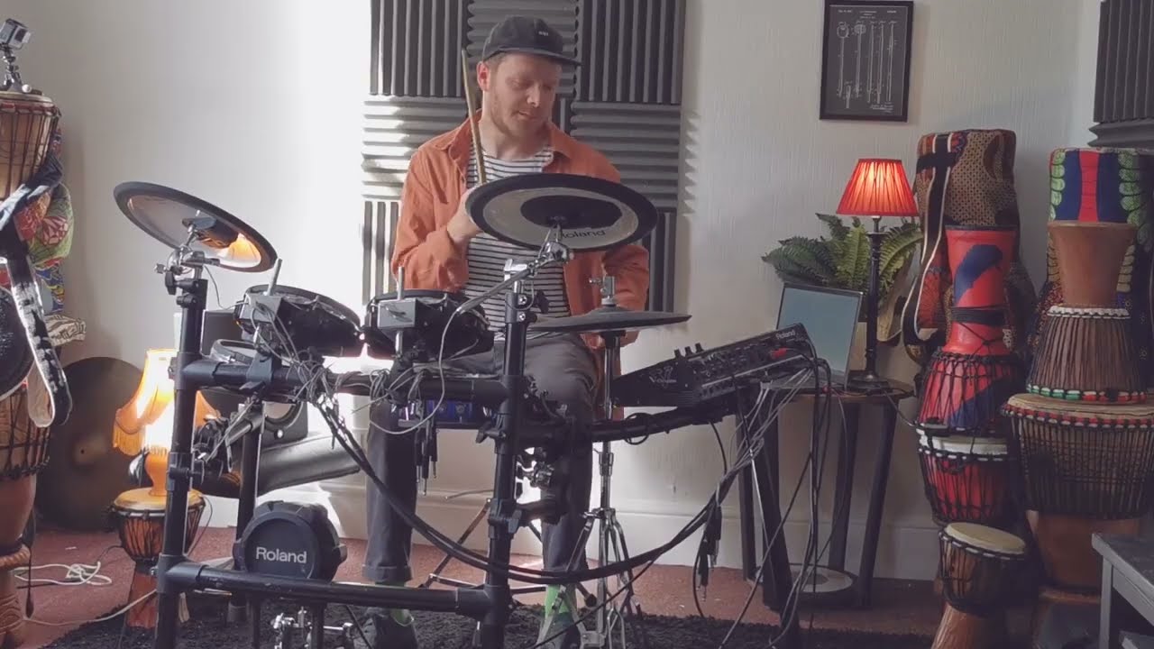 Soulshine (Promo) - Feat. Chris Morgan - YouTube