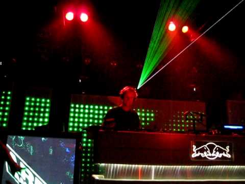 Armin Van Buuren@Gossip - AVB 6/18 - Faithless - Not Going Home﻿ (Armin van Buuren Remix)