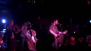 Great Lake Swimmers 9 25 Middle East Cambridge There is a Light.AVI