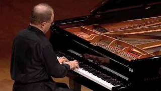 Download lagu Liszt: Paraphrase on Ernani (Verdi) mp3 Download lagu Liszt: Paraphrase on Ernani (Verdi) mp3