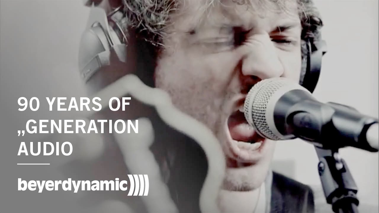 Beyerdynamic DT770 Pro Isolating Monitor Headphones (Closed) 32ohm