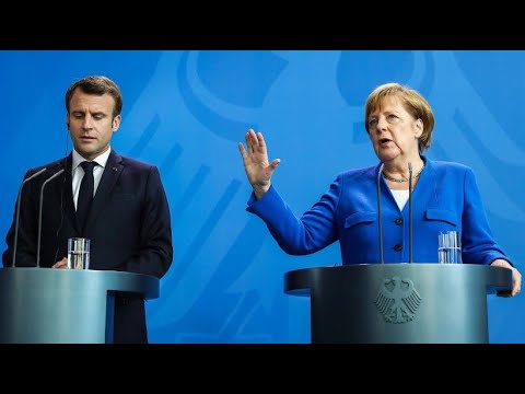 Merkel calls for open dialogue between Balkan states