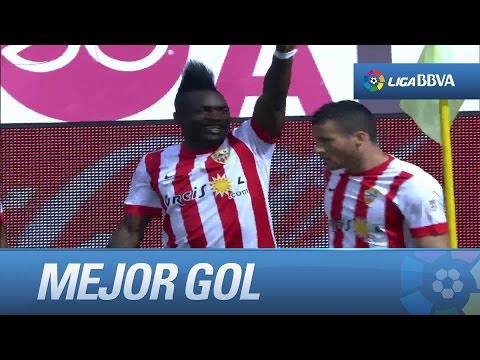 Thievy marca el golazo de la jornada en el UD Almería - SD Eibar