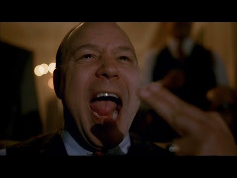 Boardwalk Empire season 5 - Al Capone watches a newsreel about himself