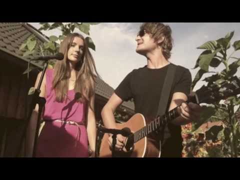 Madsen feat. Lisa Who - So cool bist du nicht - unplugged im Garten