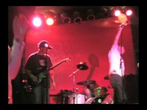 INVISIBILI   The Savalas live @ Jumpin Turtle 2008 californian tour