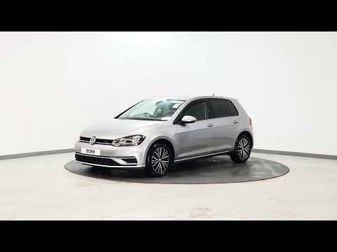 *129* 2019 Volkswagen Golf 1.6TDI SE NAV - Image 2